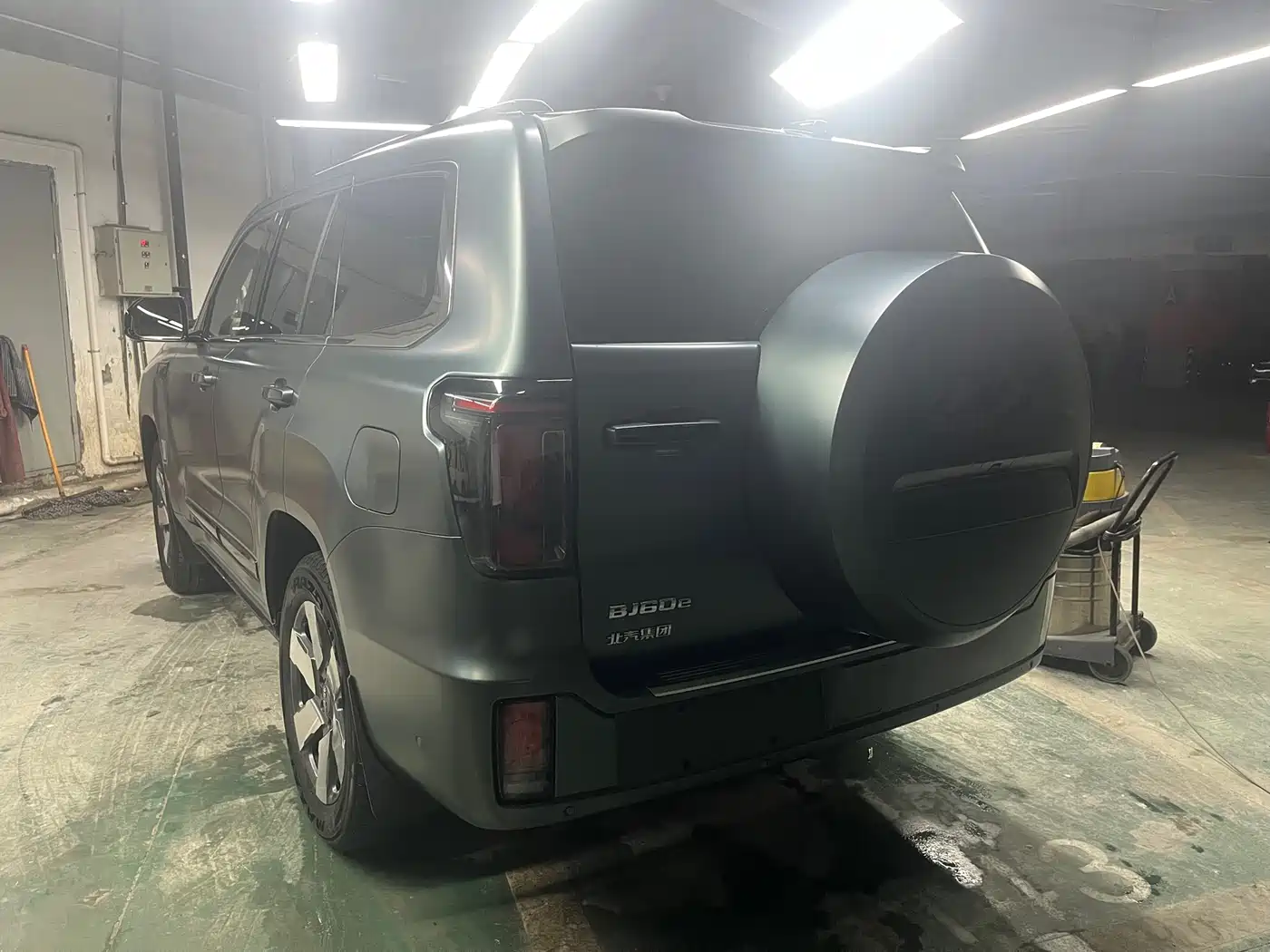 BAIC ORV Beijing Off-Road BJ60 Leiting 2024 Model Magic Core E-Drive Advanced 7-Seater фото 6