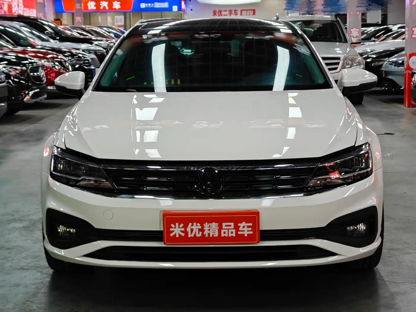 Volkswagen Lamando 2019 230TSI DSG Fashion Edition China VI фото 2