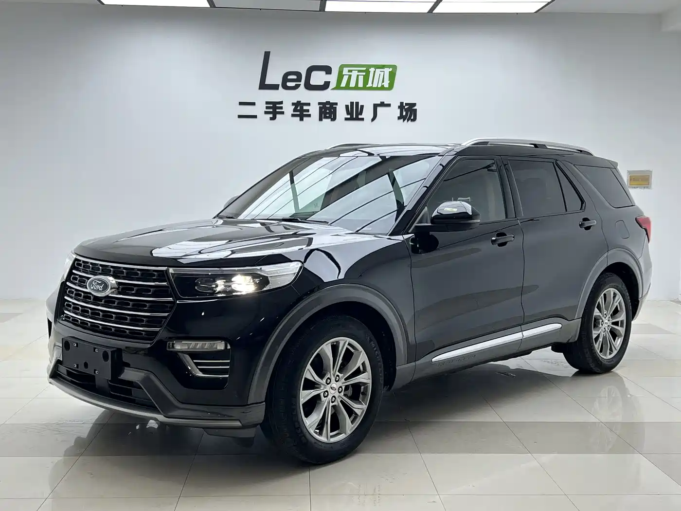 Ford Explorer 2021 2020 EcoBoost 285 RWD Trend Edition 6-Seater