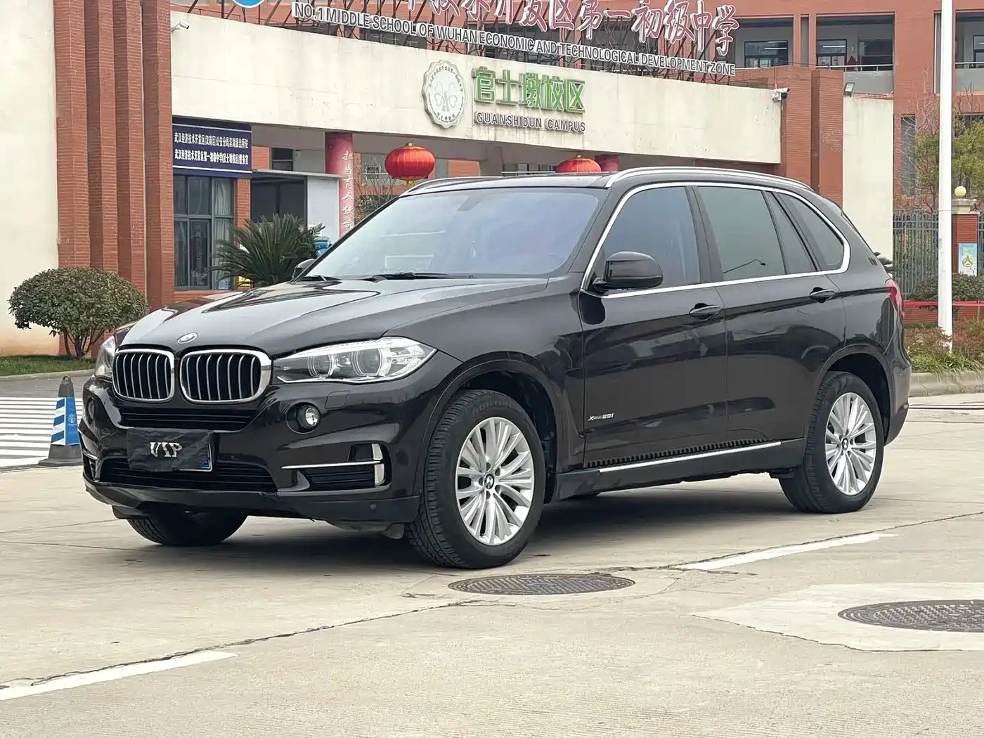 Photo 1 - BMW X5 (Import)