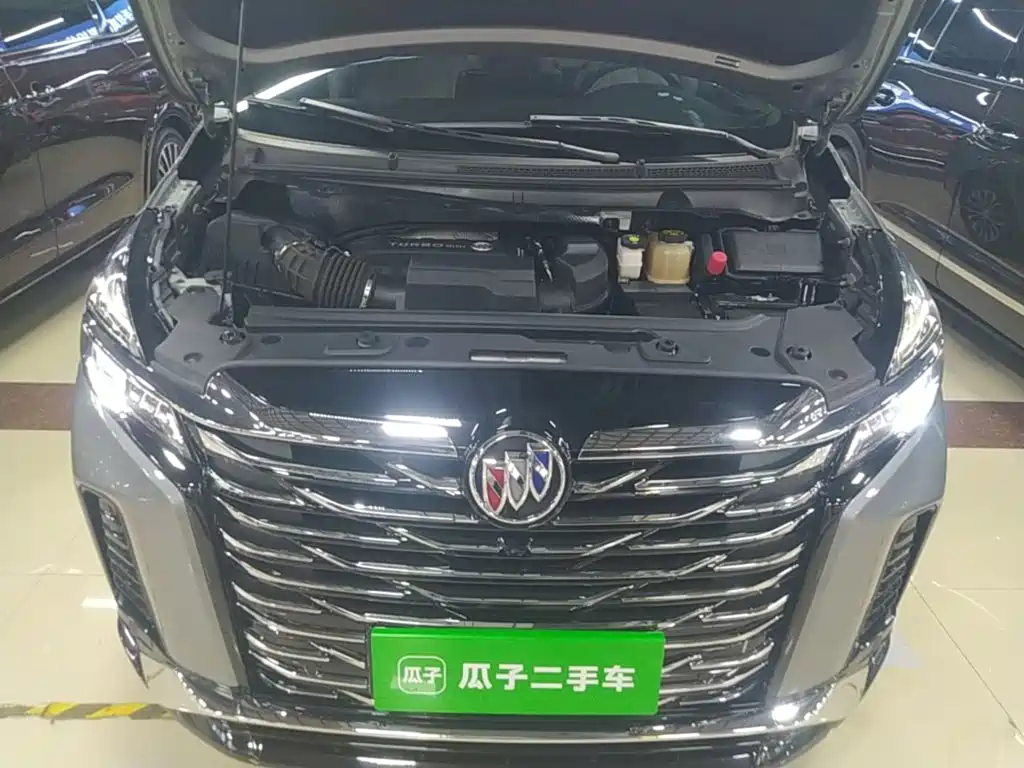 Фото 20 - Buick GL8