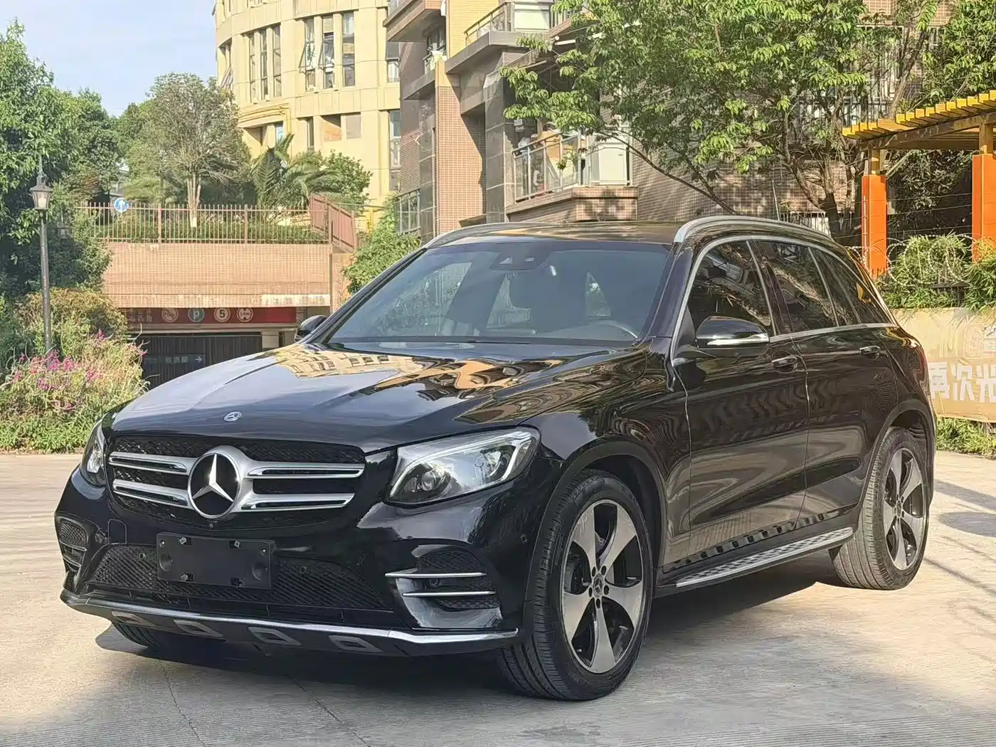 Mercedes-Benz GLC 2018 GLC 300 4MATIC Dynamic