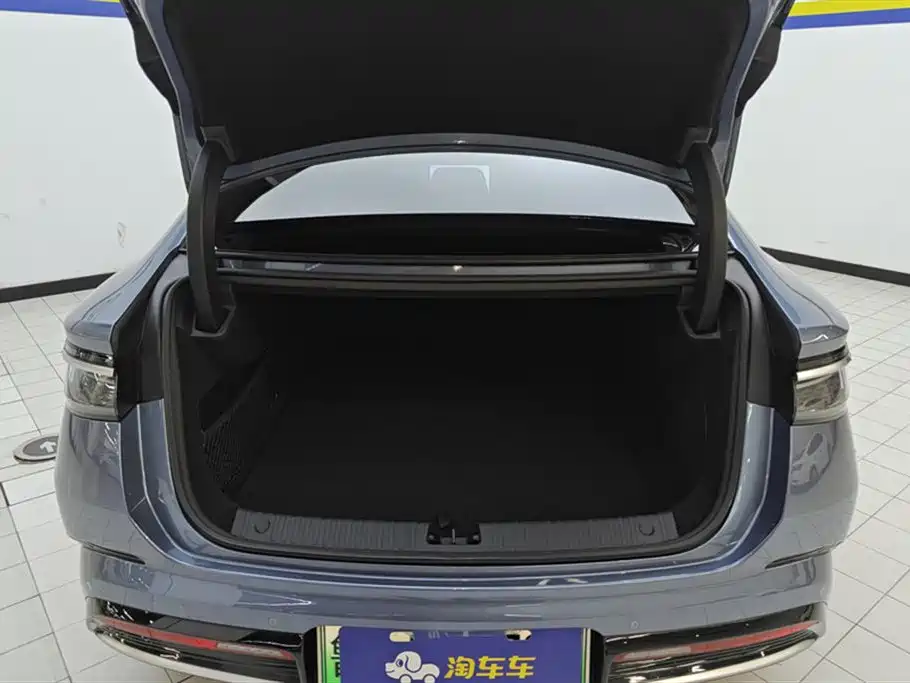 BYD Seal 2024 2023 DM-i 1.5T 121km Premium