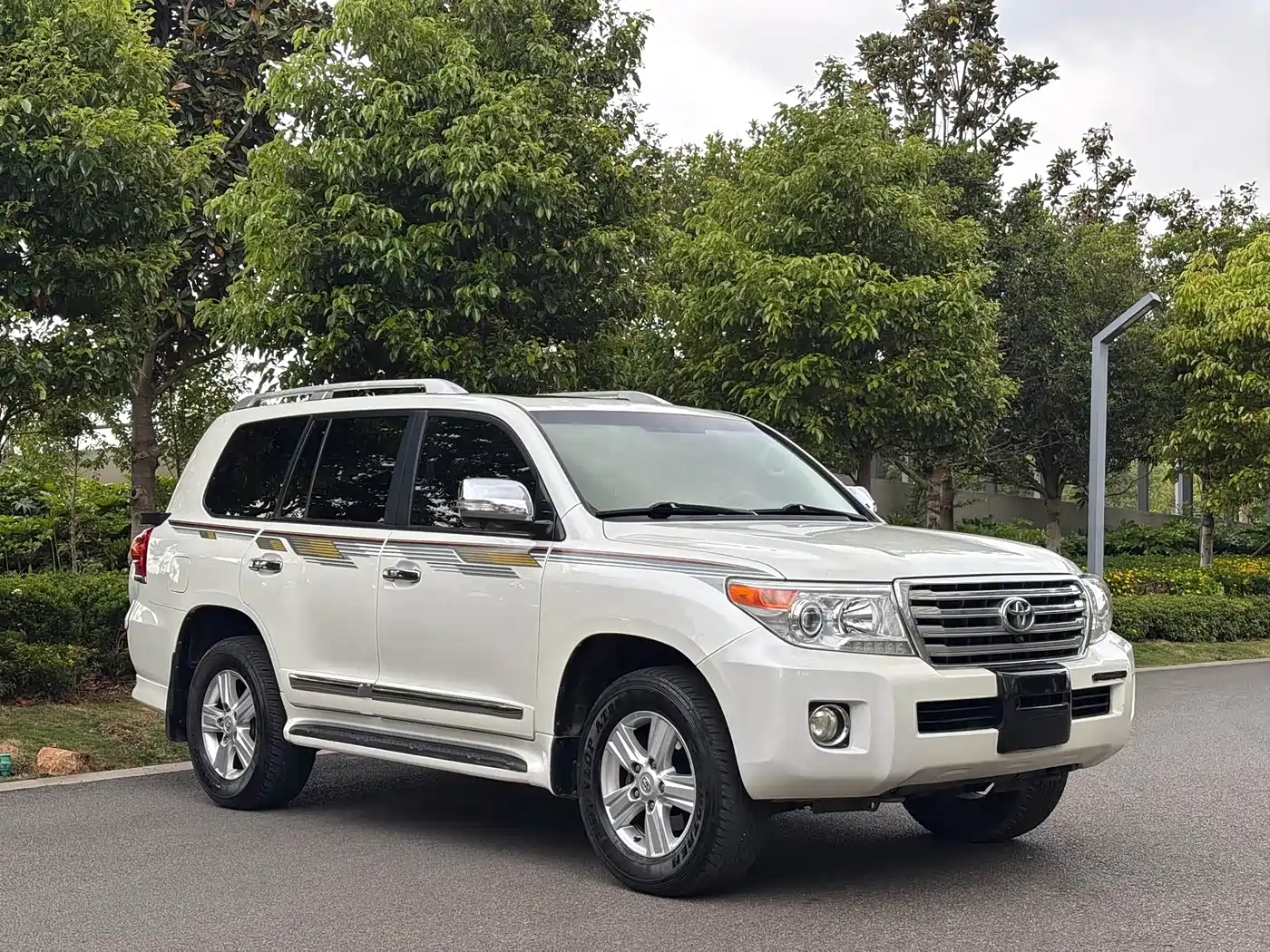 Toyota Land Cruiser (Import) 2015 2015 4.0L V6 Middle East Limited Edition