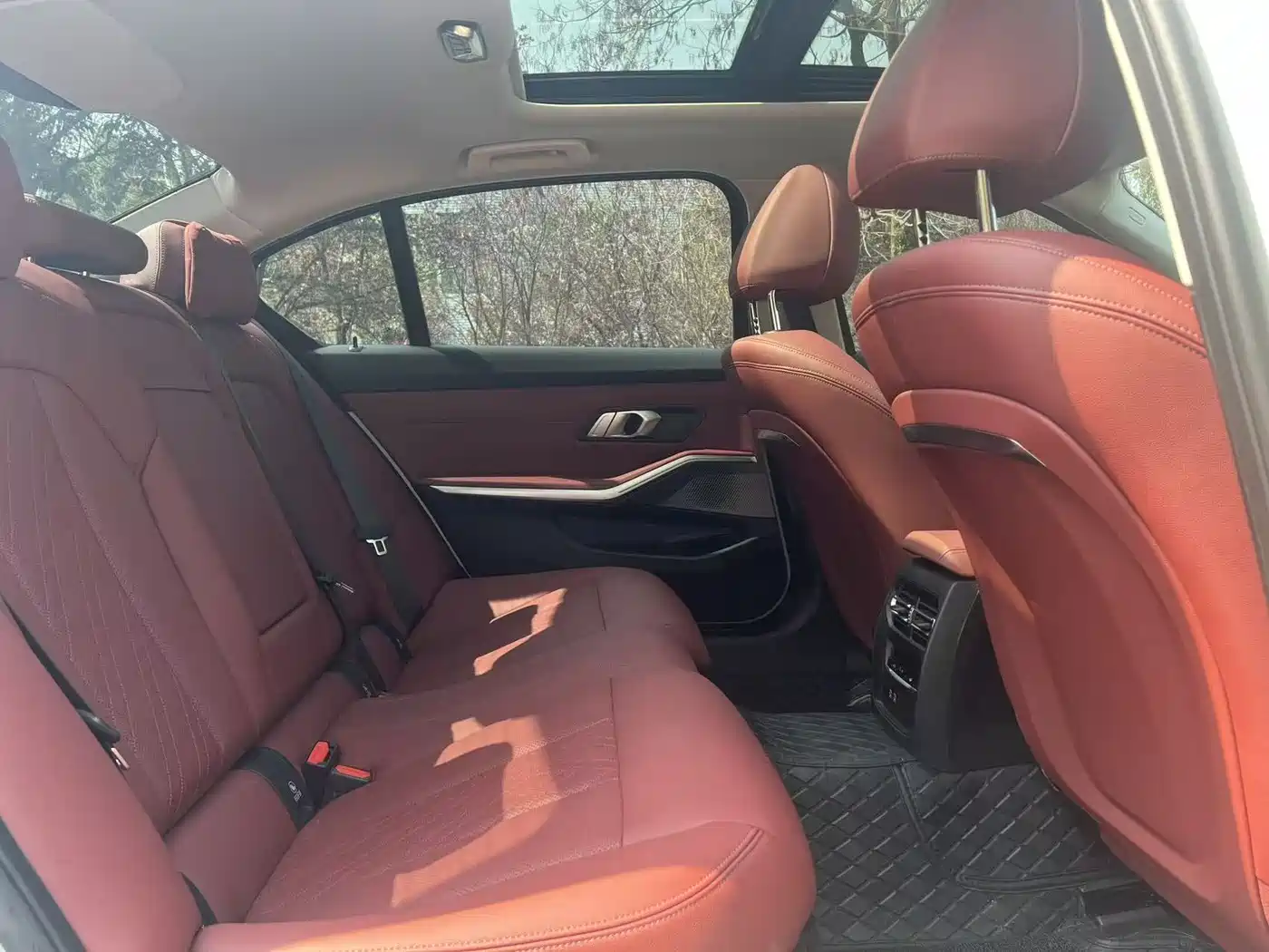 BMW 3 Series 2025 325Li M Sport Package фото 5