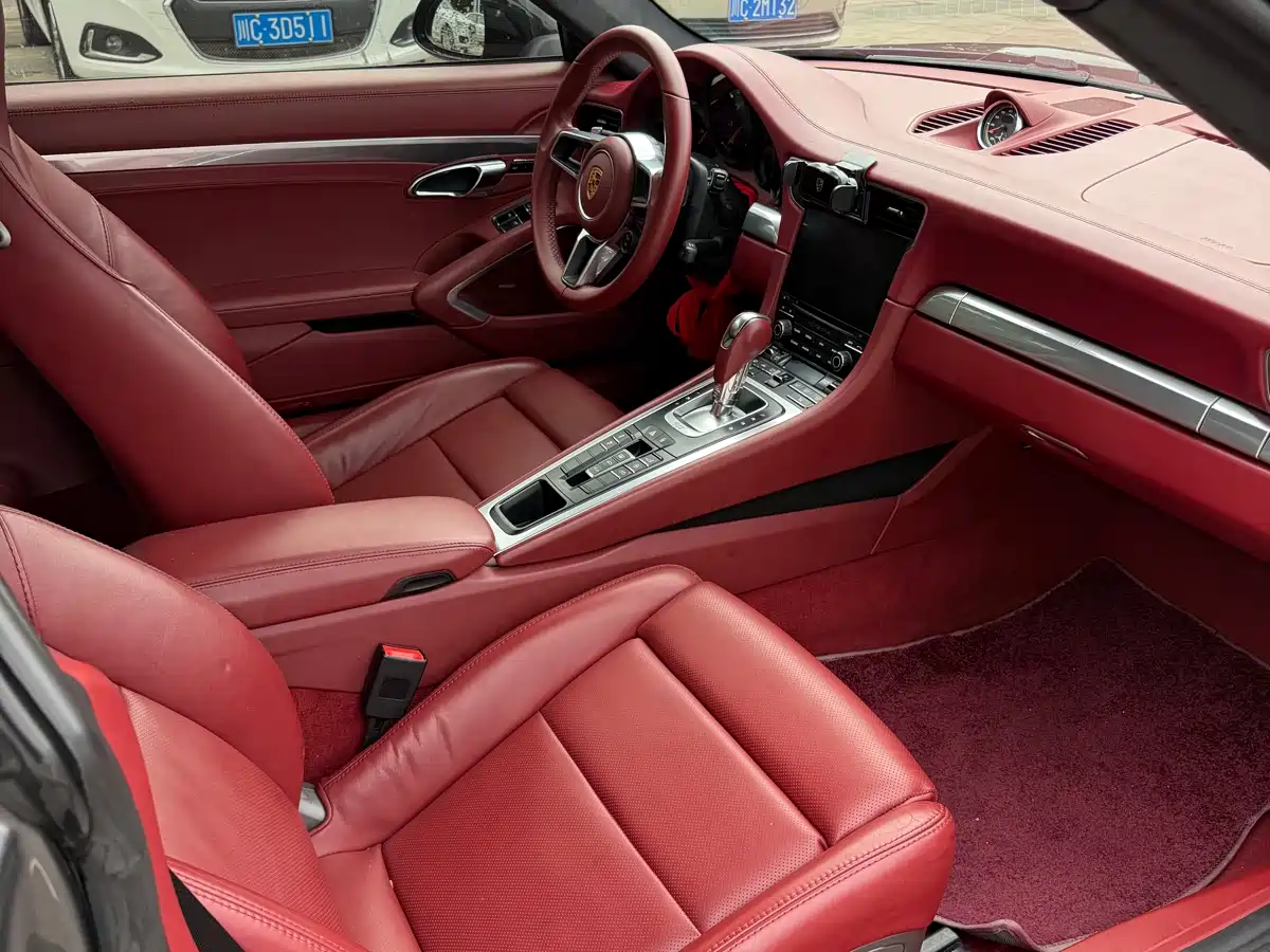 Porsche 911 2016 Carrera 3.0T фото 2