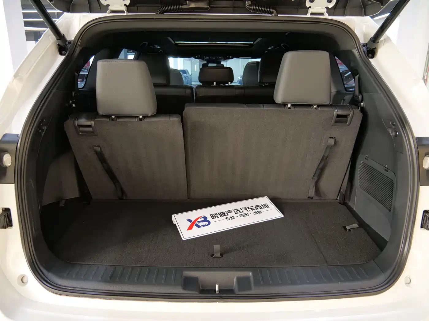 Toyota Crown Kluger 2023 2.5L HEV AWD Luxury Edition фото 9