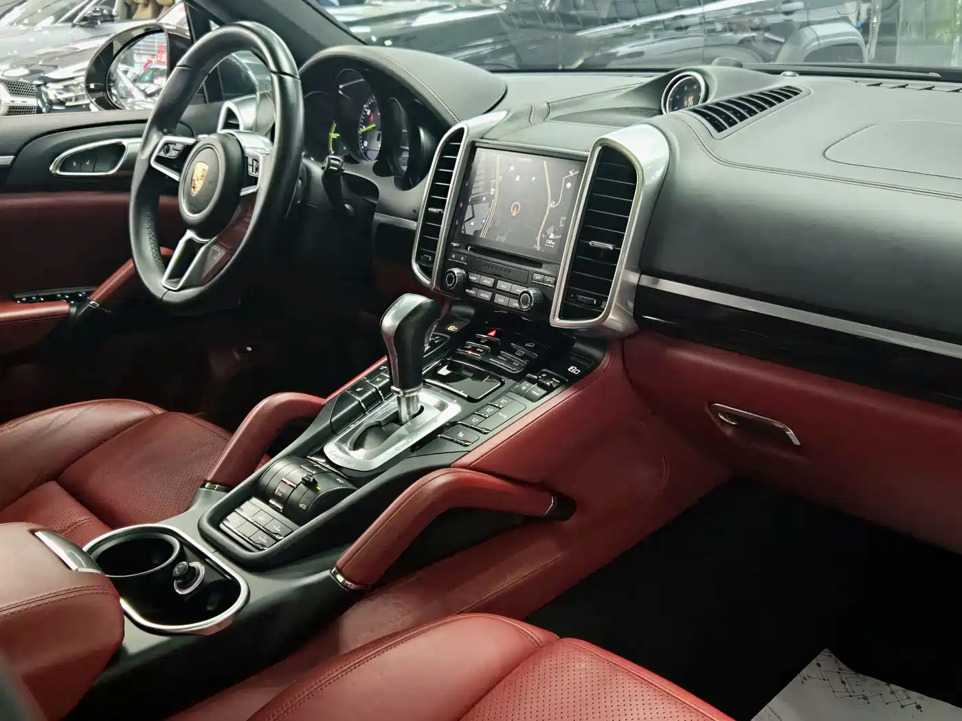 PORSCHE CAYENNE NEW ENERGY