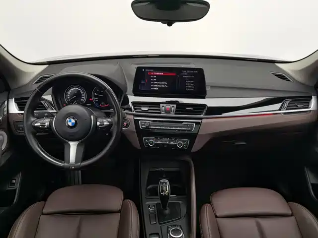 BMW X1 2021 sDrive25Li Leading — фото 5