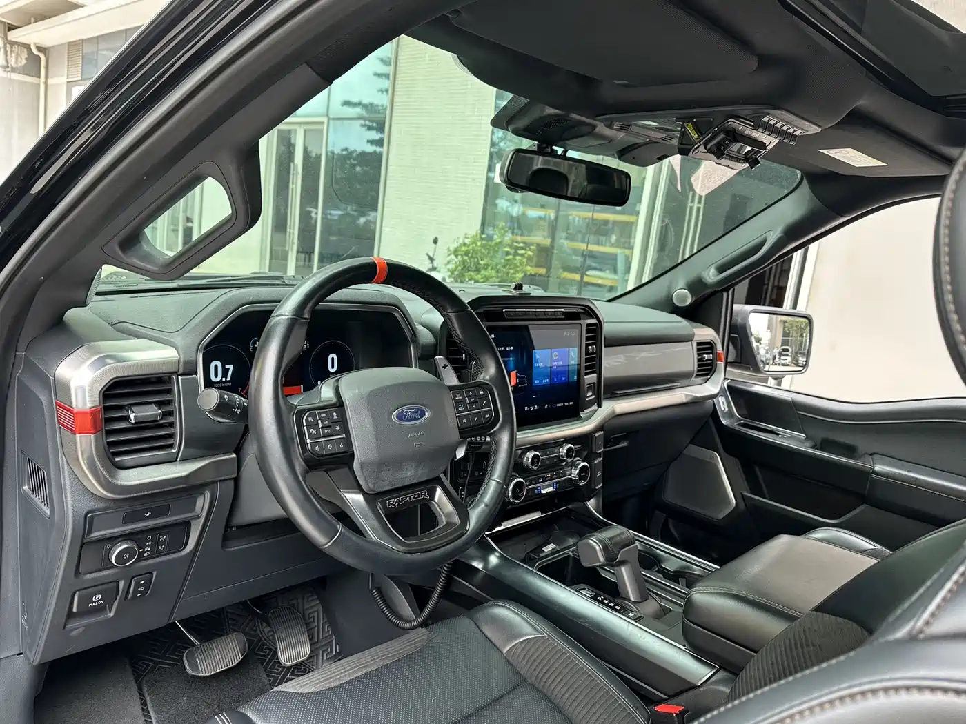 FORD F-150 RAPTOR