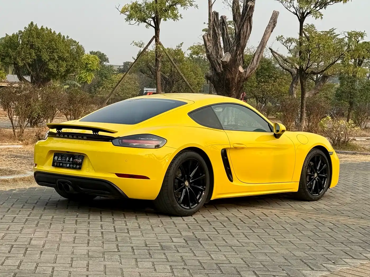 Porsche 718 2018 Cayman 2.0T фото 15