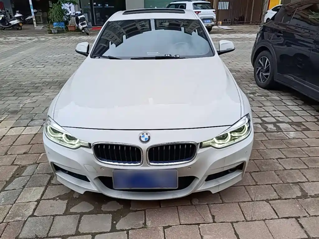 BMW 3 Series 2018 320i M Sport Package фото 3