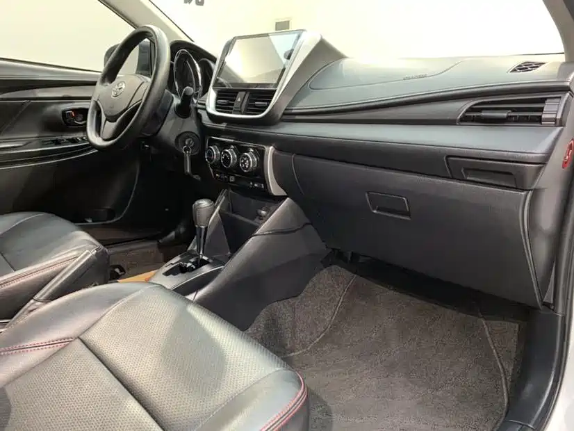 Toyota YARiS L Zhi Xuan 2019 1.5E CVT MeiDong Edition China VI фото 10