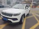 Фото 1 - Jeep Compass
