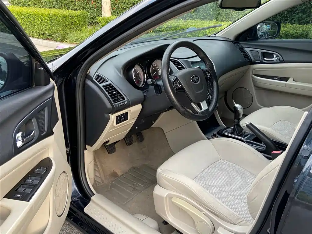 Besturn B50 2015 2013 1.6L Manual Luxury