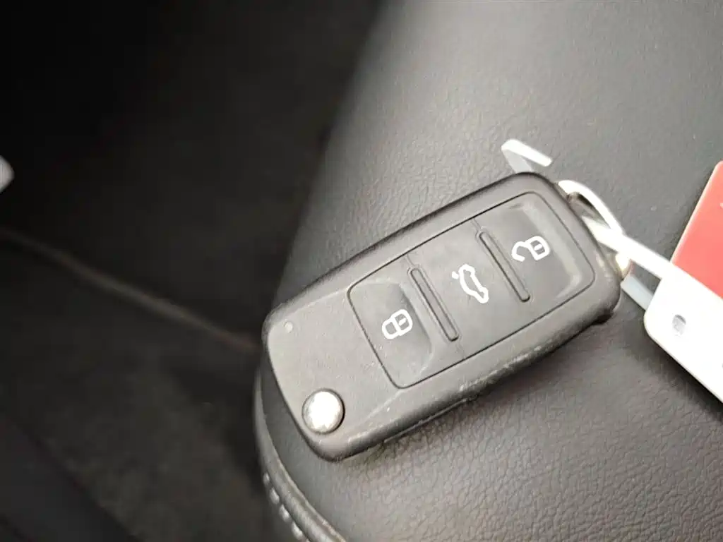 Volkswagen Sagitar 2018 280TSI DSG Comfort фото 9