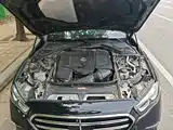 Photo 20 - Mercedes-Benz E-Class
