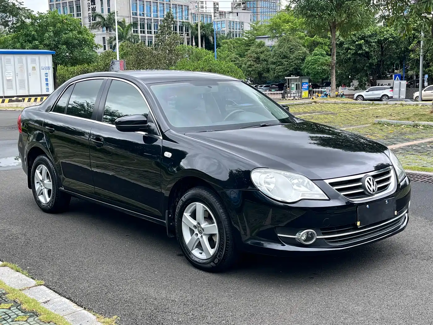 Volkswagen Bora 2011 1.6L Automatic Fashion фото 3