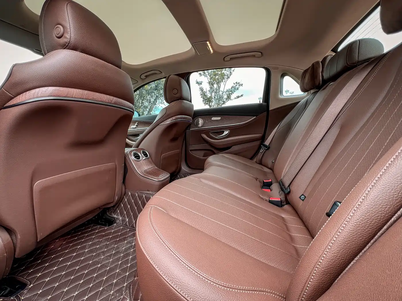 Mercedes-Benz E-Class 2021 Facelift E 260 L фото 6