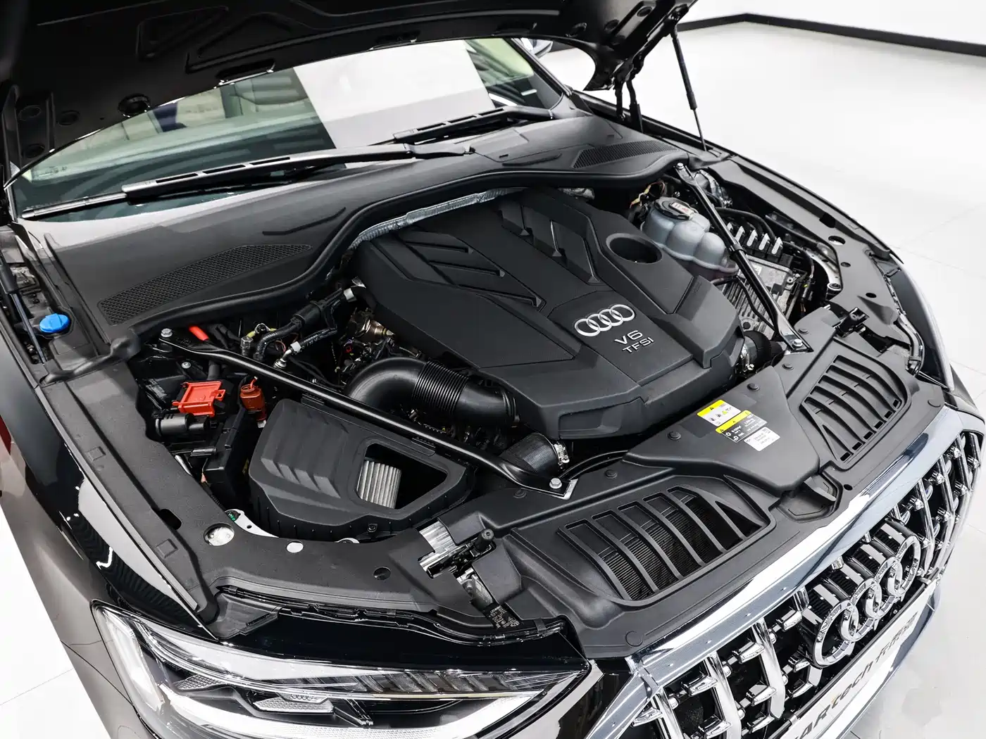 Photo 20 - Audi A8