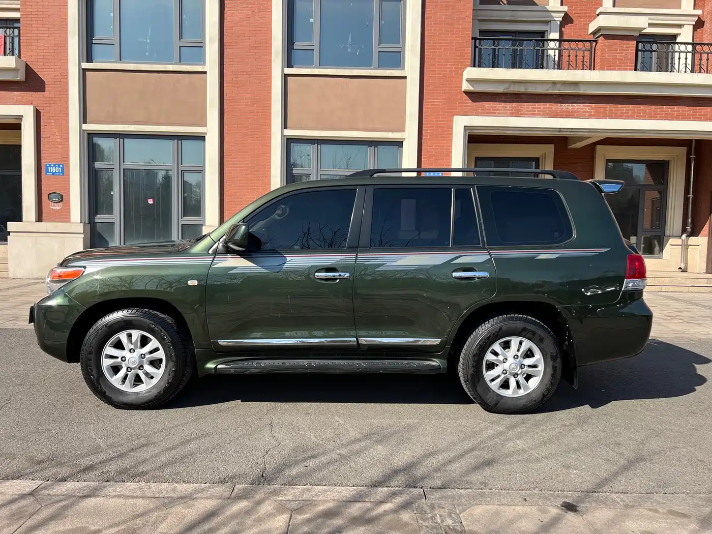 Toyota Land Cruiser (Import) фото 4