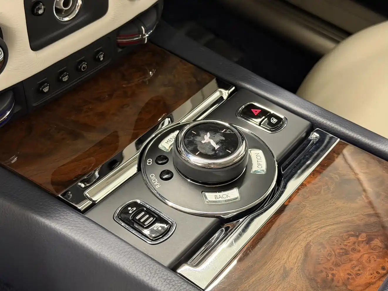 Фото 16 - Rolls-Royce Ghost