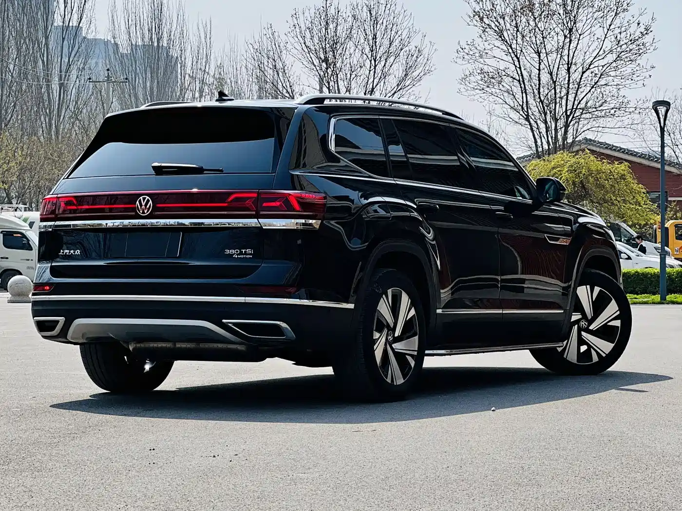 Volkswagen Teramont 2024 380TSI 4WD Prestige Luxury Edition фото 9