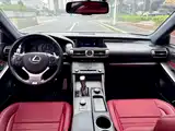 Фото 21 - Lexus IS