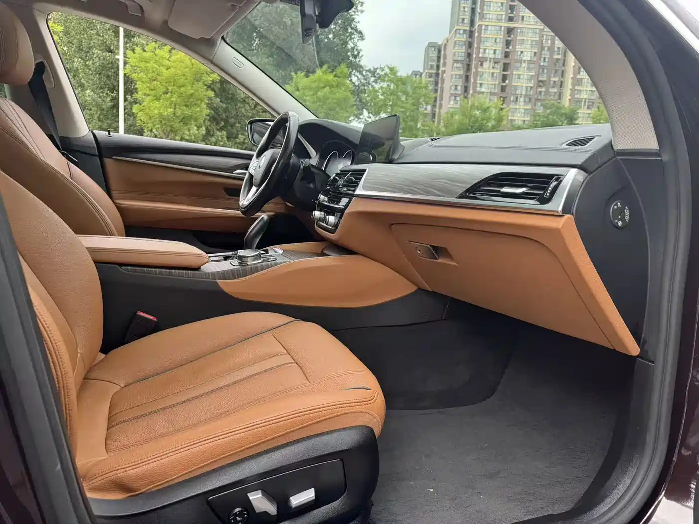 BMW 6 Series GT 2018 630i Luxury Design Package фото 20