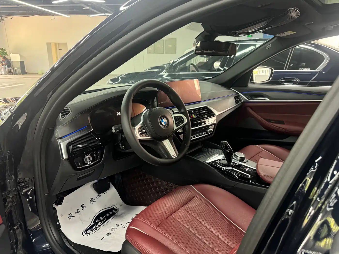 BMW 5 Series 2022 530Li Leading M Sport Package фото 5