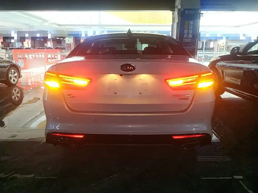Kia K5 2016 1.6T Automatic LUX фото 6