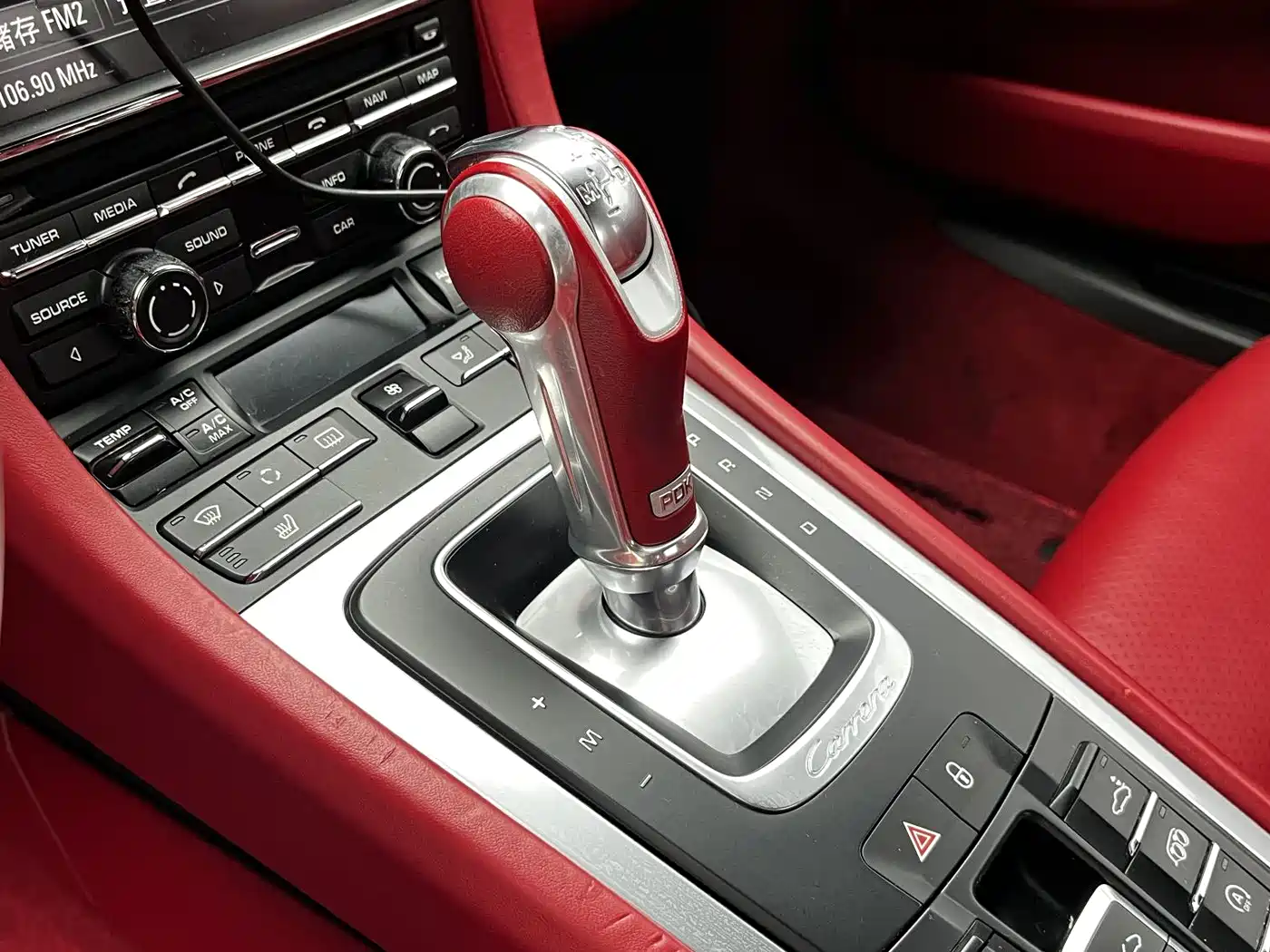 Porsche 911 2013 Carrera 4S 3.8L фото 12