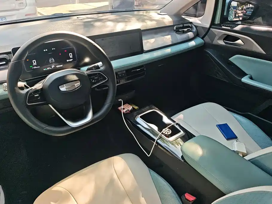 Geely Geometry E Firefly 2024 2024 401km Starlight