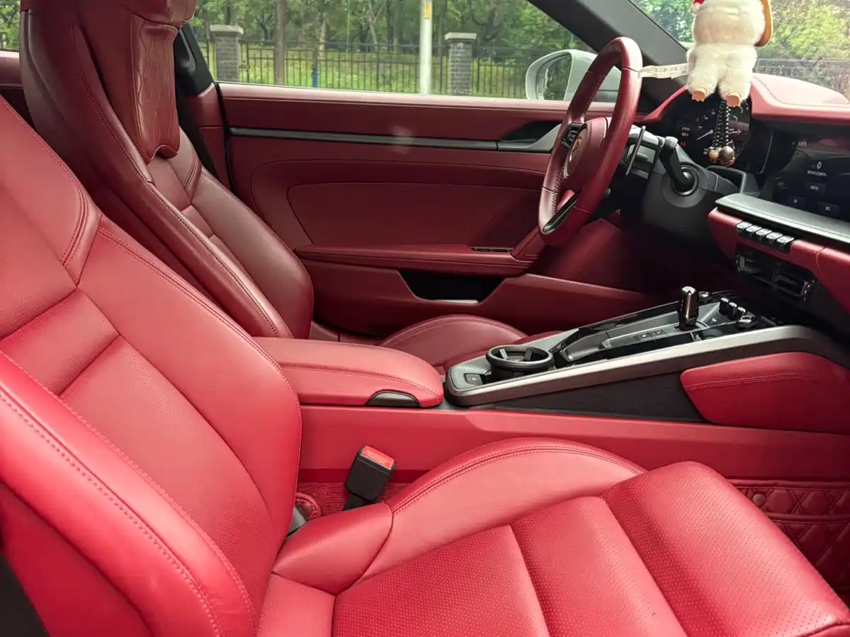 Porsche 911 2020 Carrera 3.0T фото 13
