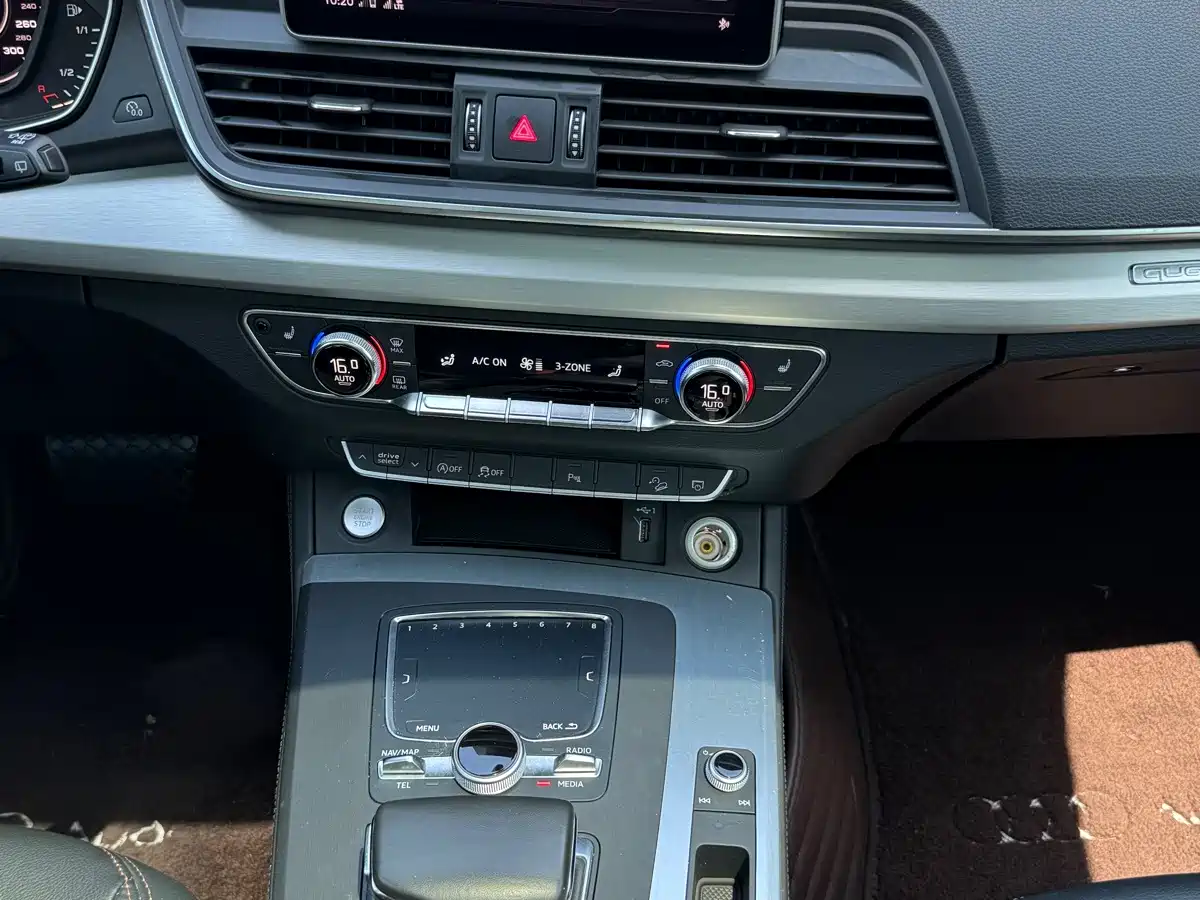 Audi Q5L 2019 2018 40 TFSI Premium Fashion China VI