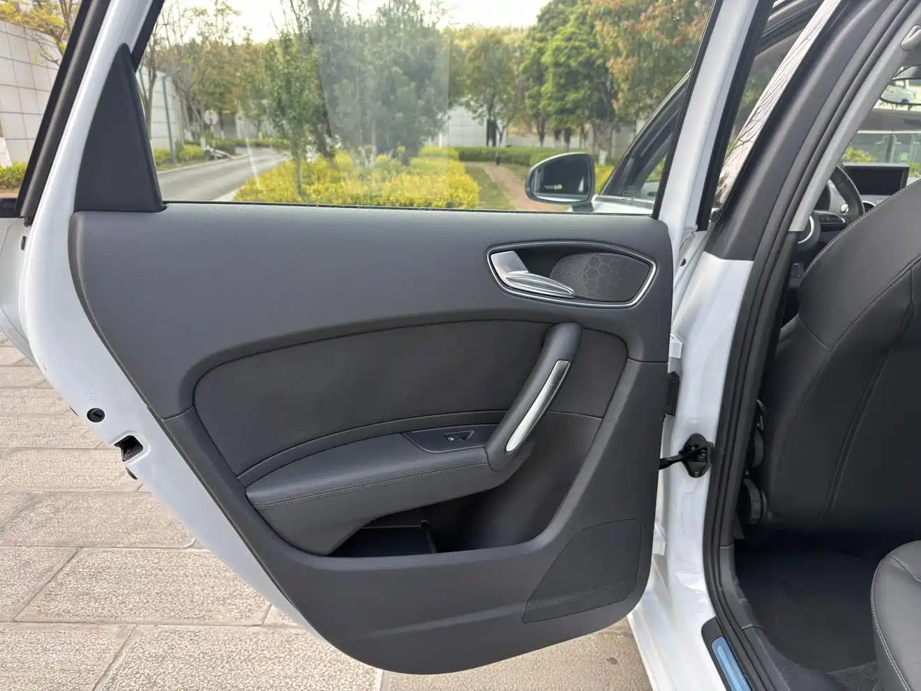 Audi A1 2014 30 TFSI Sportback Comfort фото 25