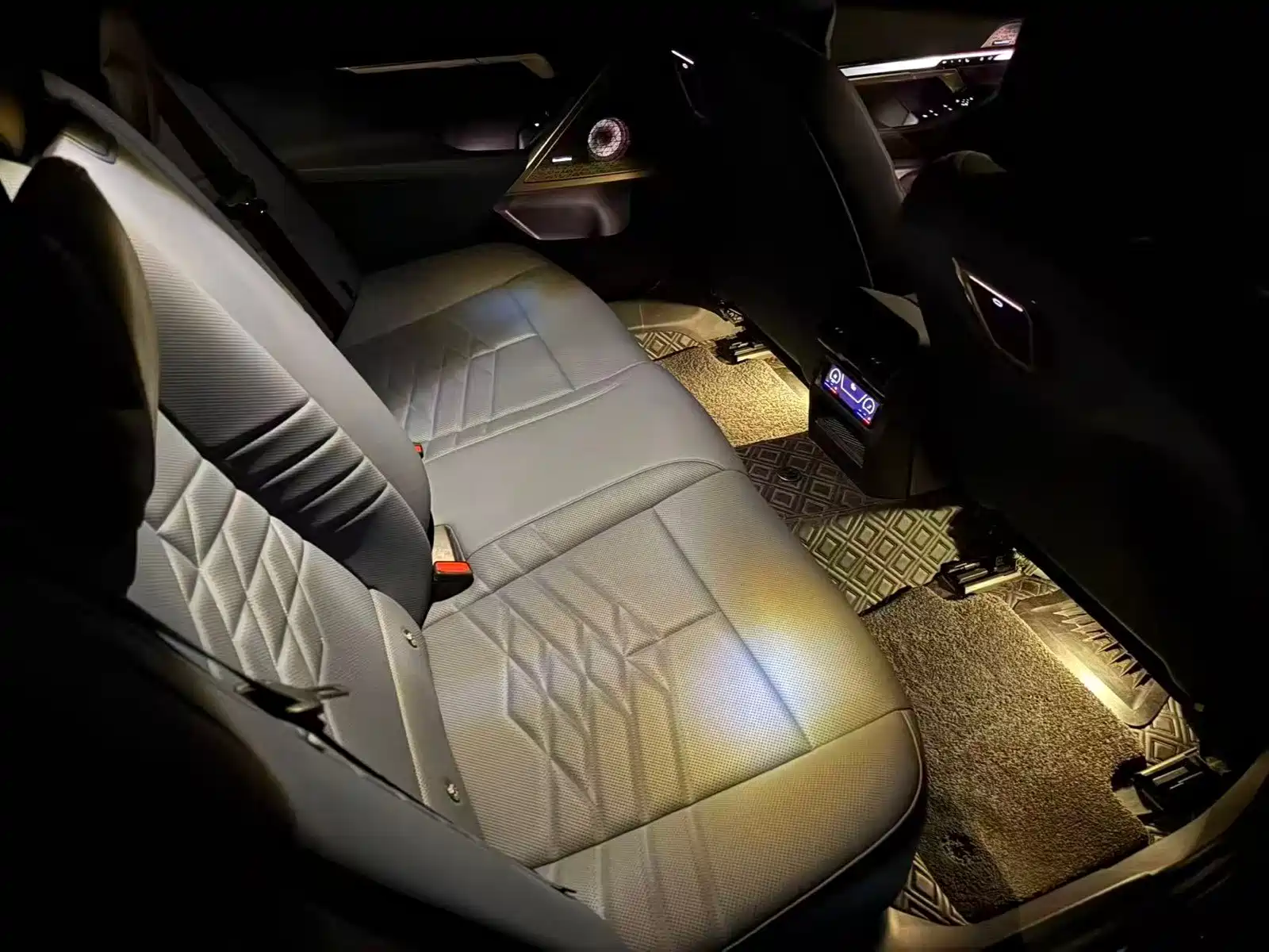 Фото 4 - BMW 5 Series