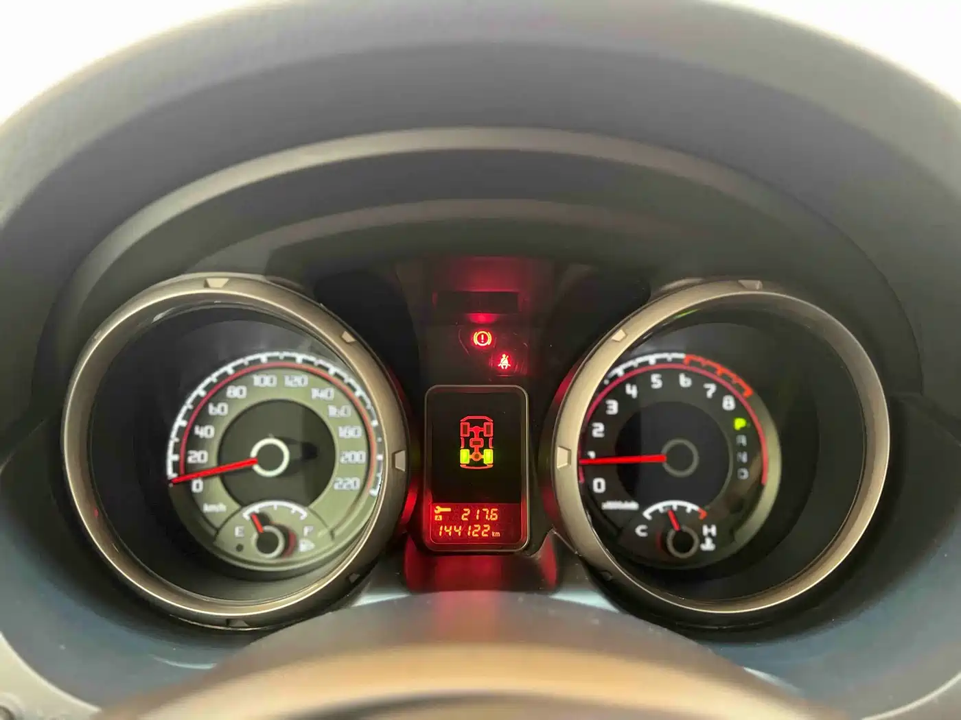 Mitsubishi Pajero (Import) 2016 3.0L Automatic Premium (China V) фото 11