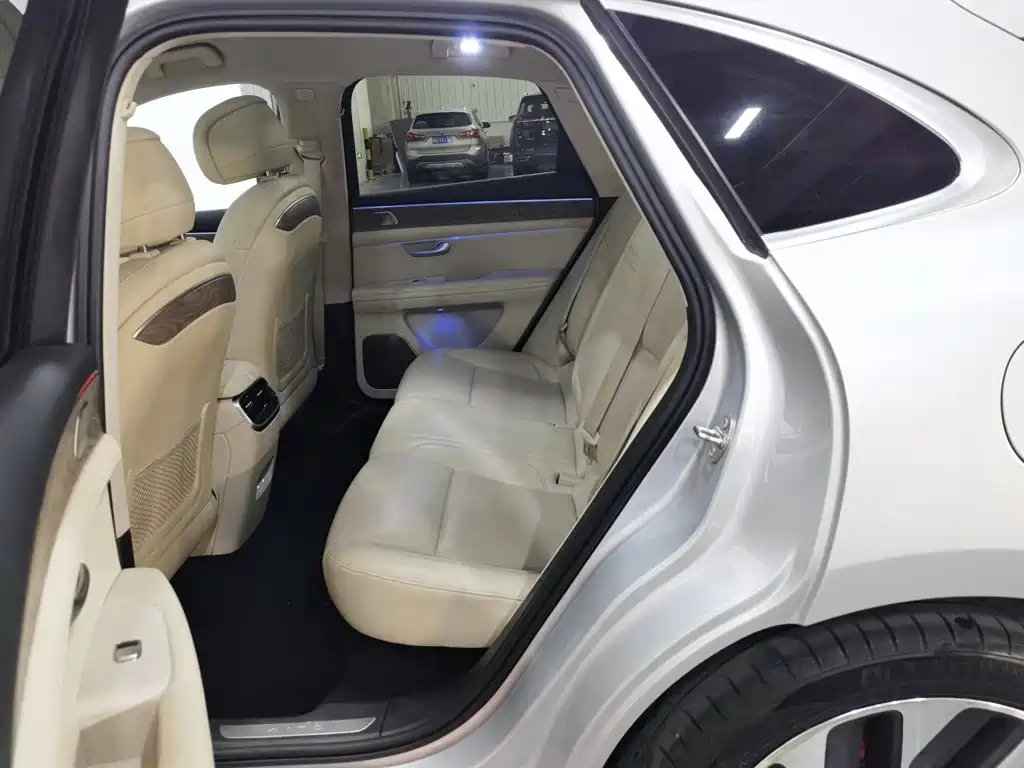 AITO Wenjie AITO M5 2022 2022 Extended Range AWD Ultimate Edition