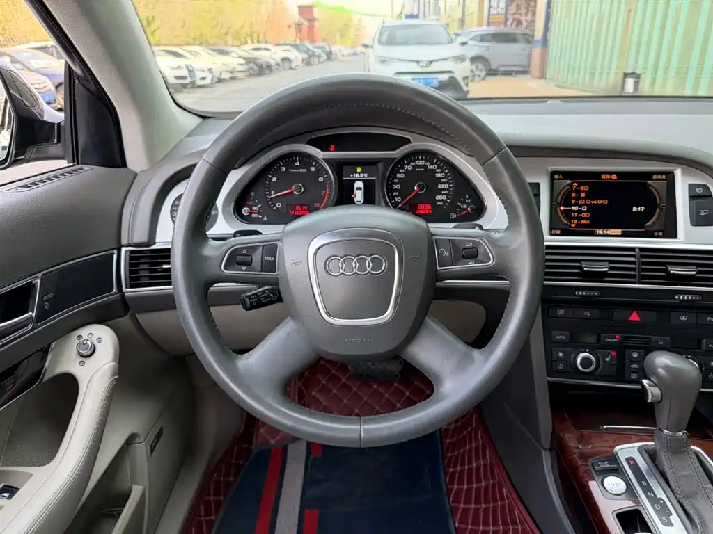 Audi A6L 2011 3.0 TFSI quattro Luxury фото 5