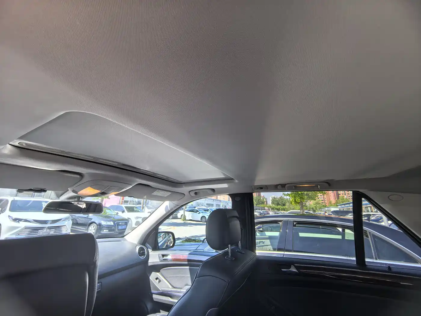 Mercedes-Benz M-Class 2008 Model ML 500 4MATIC фото 22