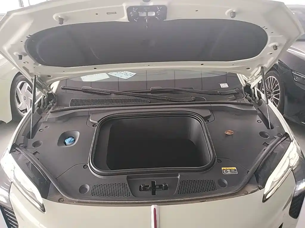 Hongqi EH7 2026 2025 690 Smart Selection Edition
