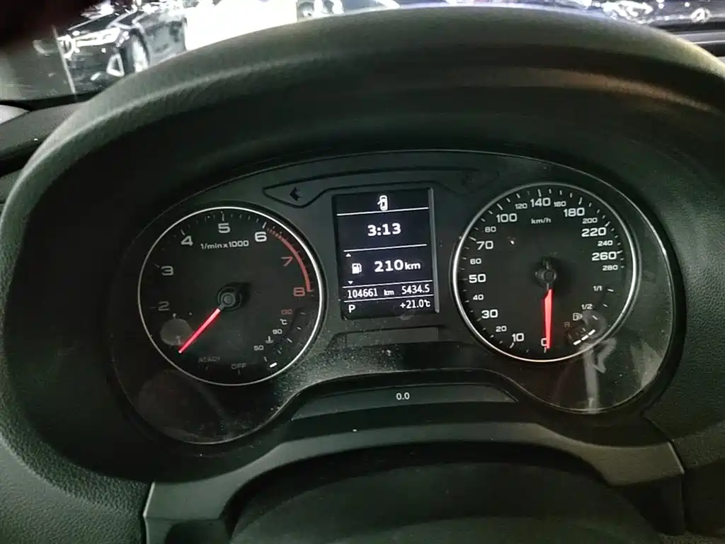 Audi A3 2014 Sportback 35 TFSI Automatic Fashion фото 12