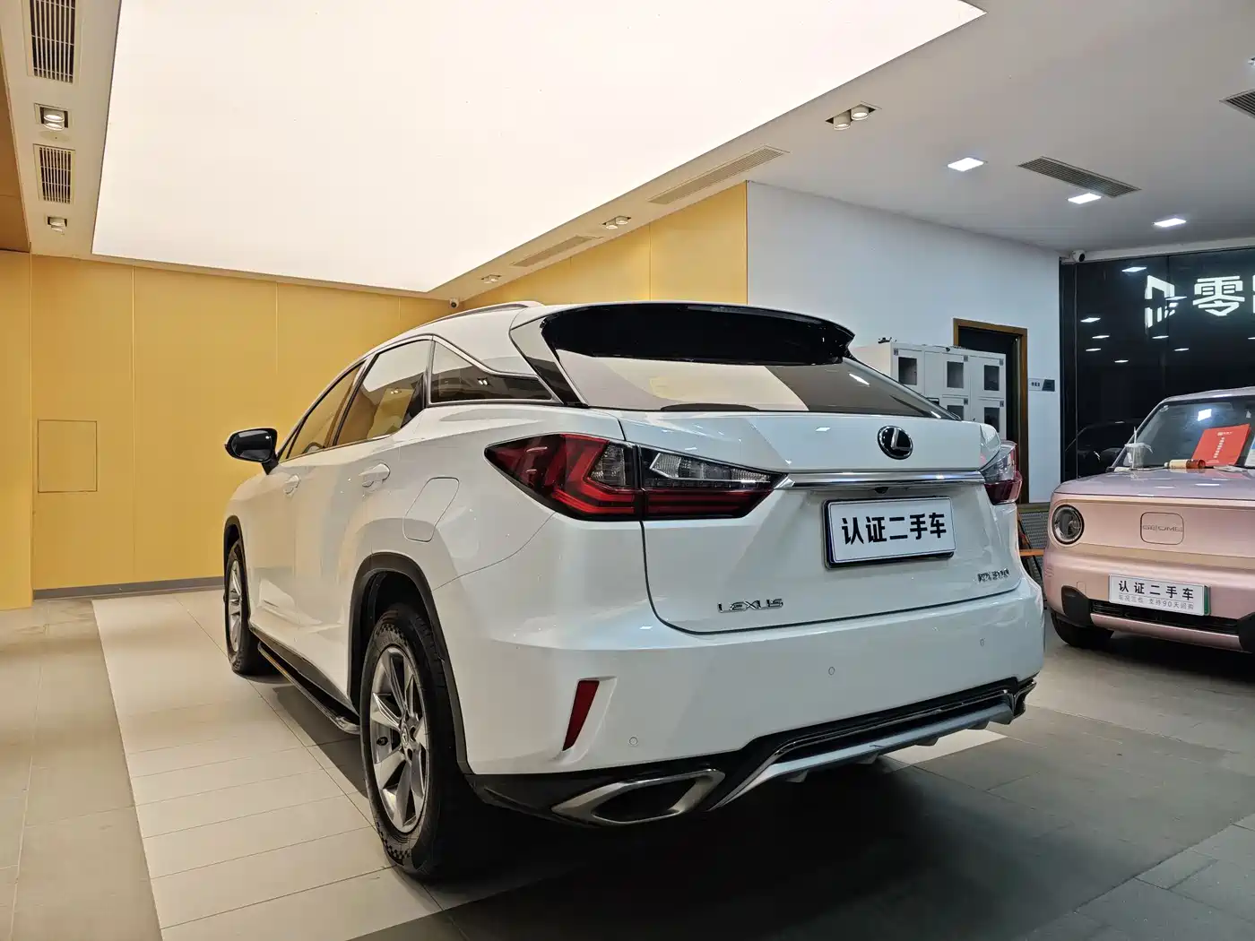 Lexus RX 2016 300 2WD Elite Edition (China V) фото 28