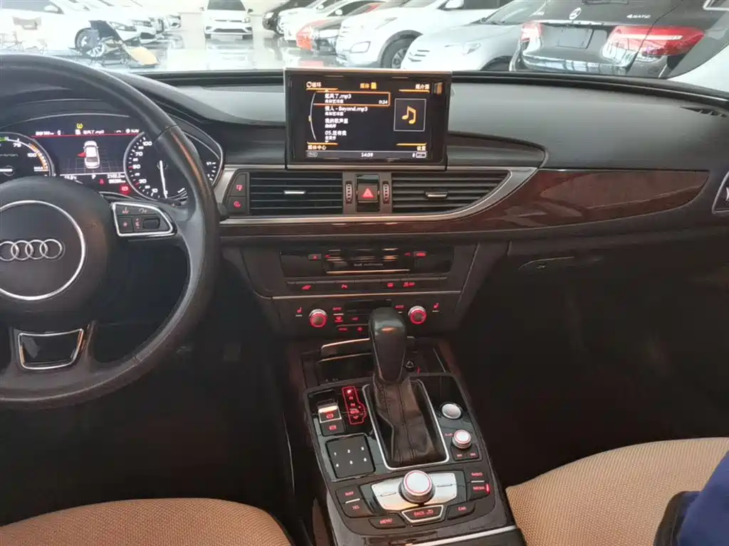 Audi A6L New Energy 2018 40 e-tron фото 12