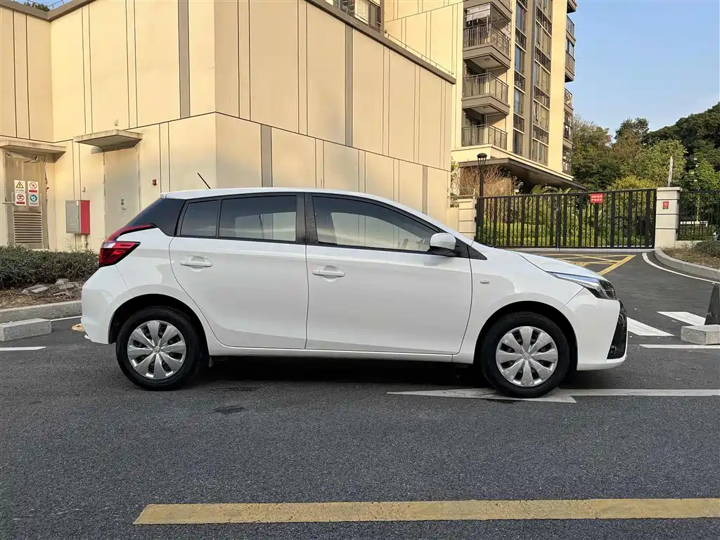 Toyota YARiS L Zhi Xuan 2020 1.5L CVT Leading Edition фото 7