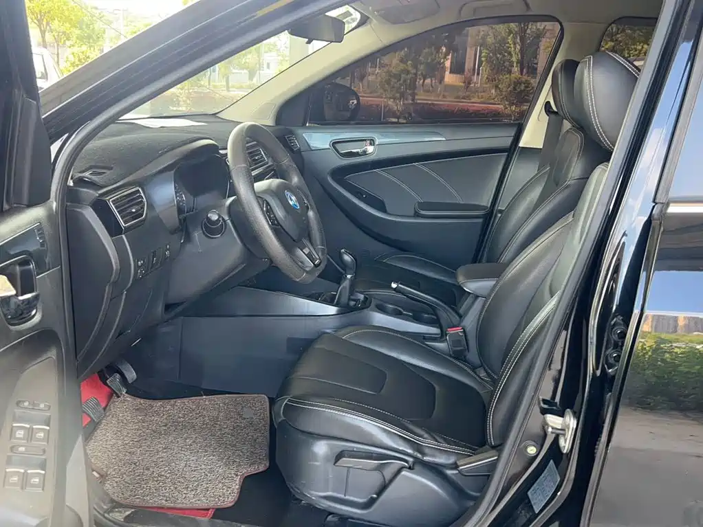 Dongfeng Fengguang Fengguang 580 2020 2020 1.8L Manual Comfort