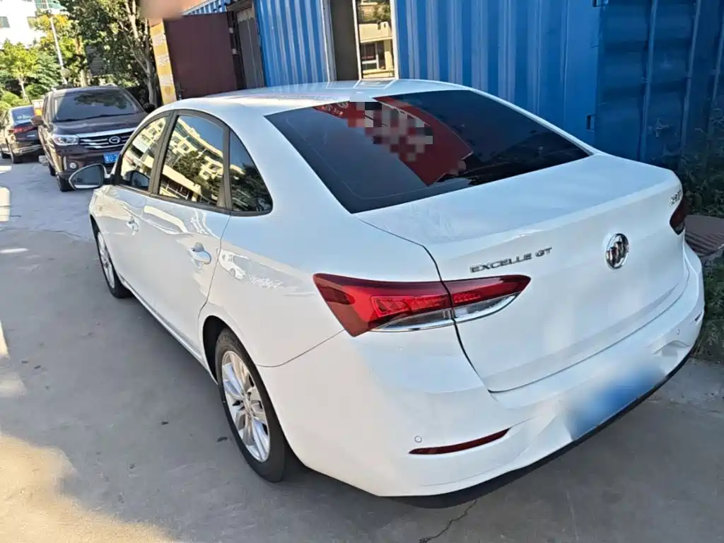 Фото 5 - Buick Excelle
