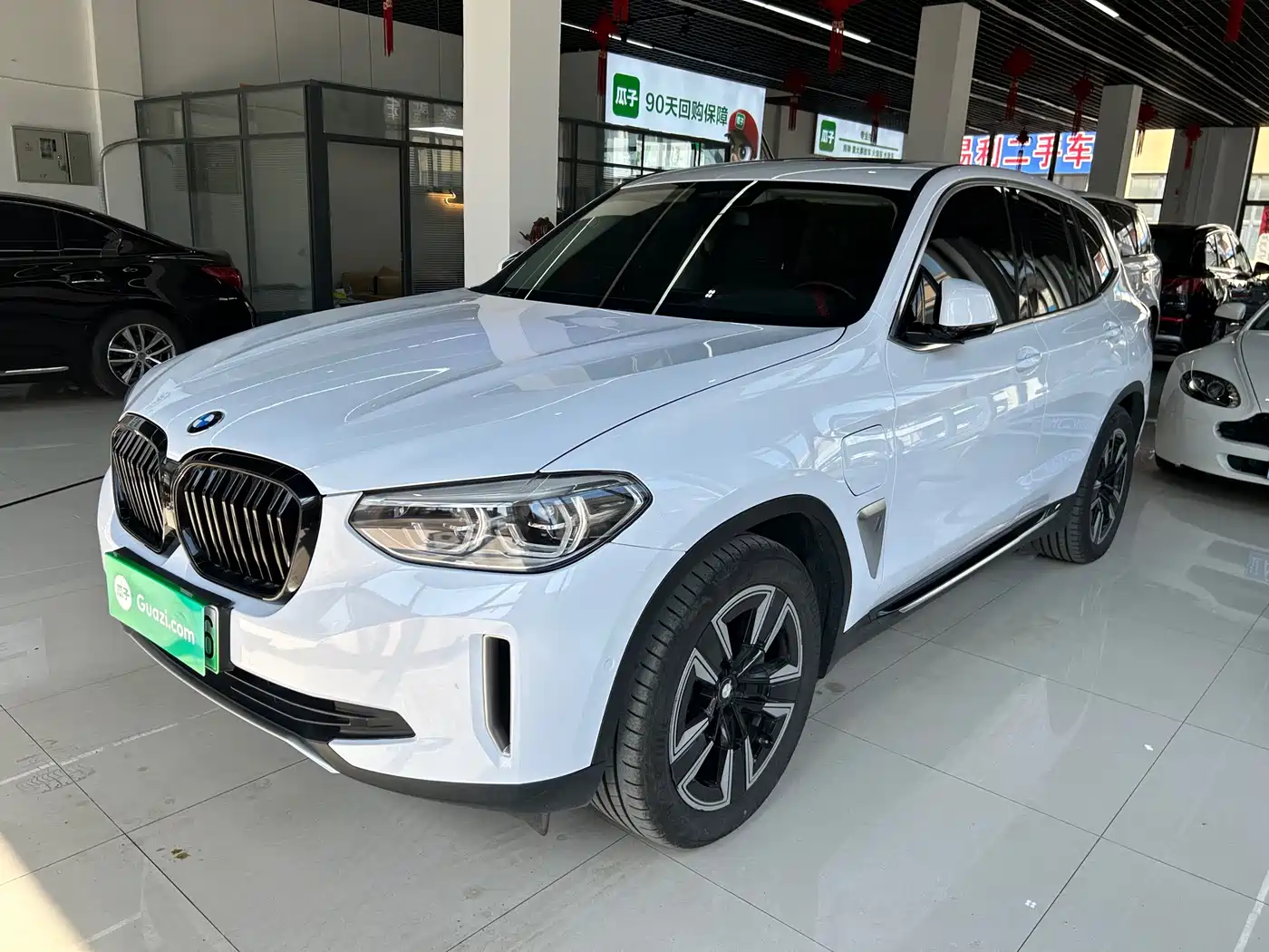BMW IX3