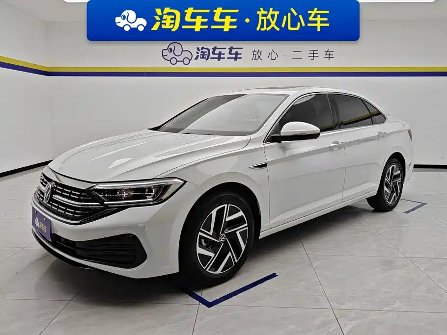 Volkswagen Sagitar 2025 Model Second Facelift 300TSI DSG Transcend Edition